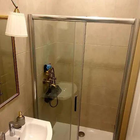 Aria Apartment *